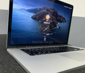 New Laptop Apple MacBook Pro 8GB Intel Core I7 SSD 256GB