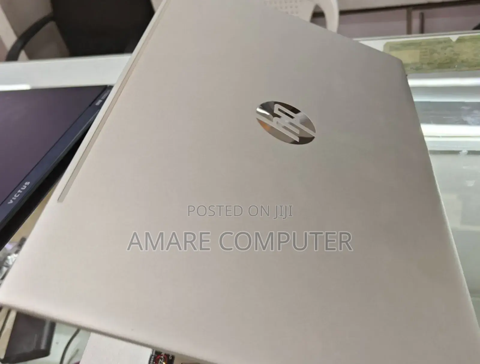 New Laptop HP 8GB AMD Ryzen 5 SSD 512GB