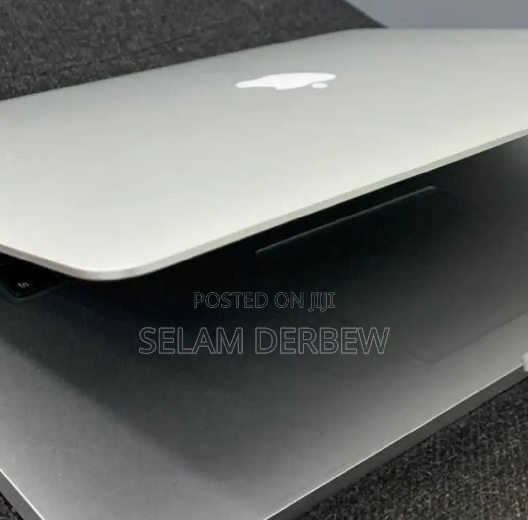 New Laptop Apple MacBook Pro 2013 8GB Intel Core I7 SSD 256GB