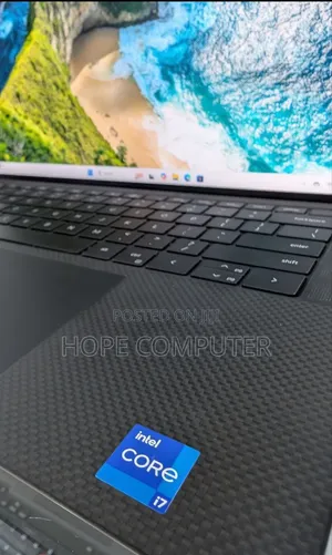 Photo - New Laptop Dell XPS 13 16GB Intel Core I7 SSD 512GB