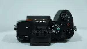 Photo - Sony A7iv With 50mm F1.8 Lens