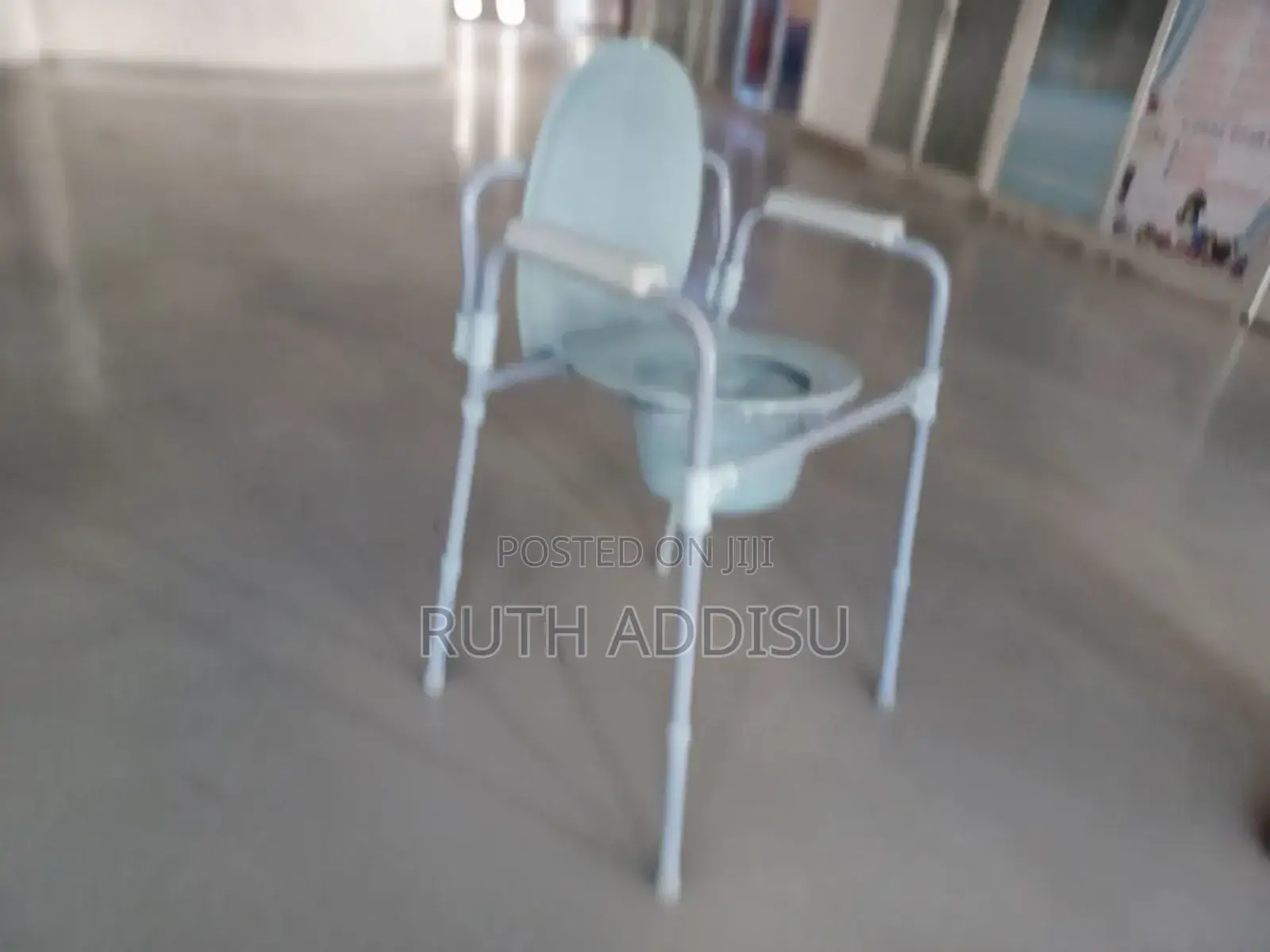 Commode Chair43የሽንት ቤት መቀመጫ ወንበር25commode43toilet Seat Chair