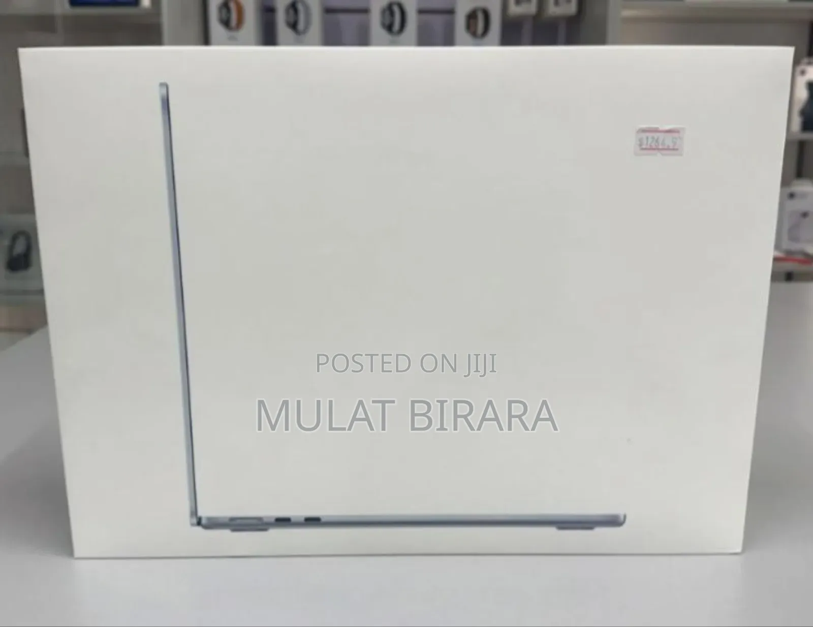 New Laptop Apple MacBook Air 2024 M3 13-Inch 16GB Apple M4 SSD 256GB