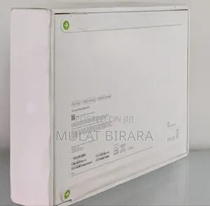 New Laptop Apple MacBook Air 2024 M3 13-Inch 16GB Apple M4 SSD 256GB