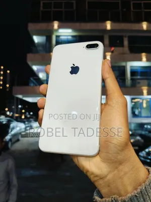 Photo - New Apple iPhone 8 Plus 64 GB