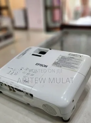 New Epson Projector Model Name: Eb-X31 Hardware