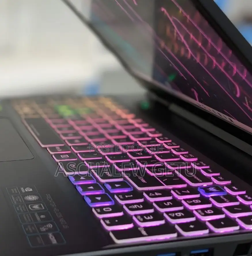 New Laptop Acer Predator Helios 300 16GB Intel Core I9 SSD 1T