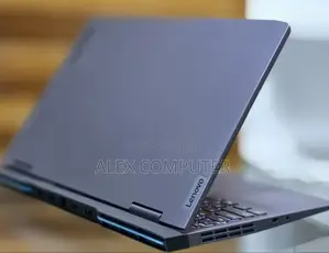New Laptop Lenovo LOQ 15ARP9 32GB Intel Core I5 SSD 512GB