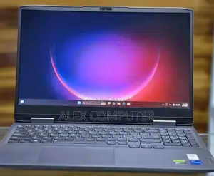 New Laptop Lenovo LOQ 15ARP9 32GB Intel Core I5 SSD 512GB