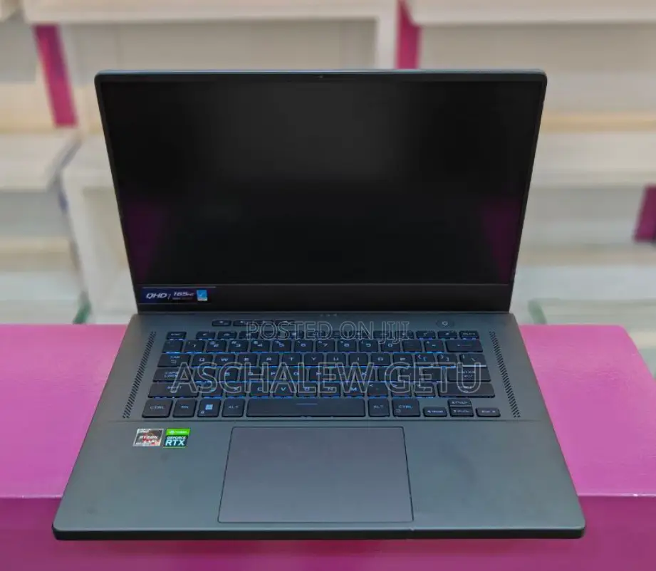 New Laptop Asus ROG Zephyrus G15 16GB Intel Core I9 SSD 1T