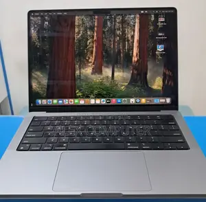 New Laptop Apple MacBook Pro 2022 M2 8GB Apple M2 SSD 256GB