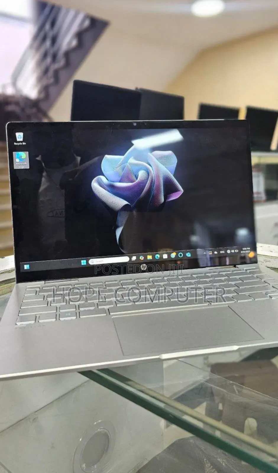 New Laptop HP Pavilion 15 8GB Intel Core I7 SSD 512GB