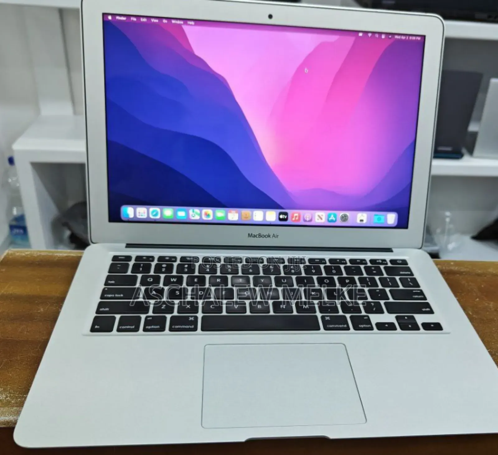 New Laptop Apple MacBook Air 2017 8GB Intel Core I5 SSD 128GB