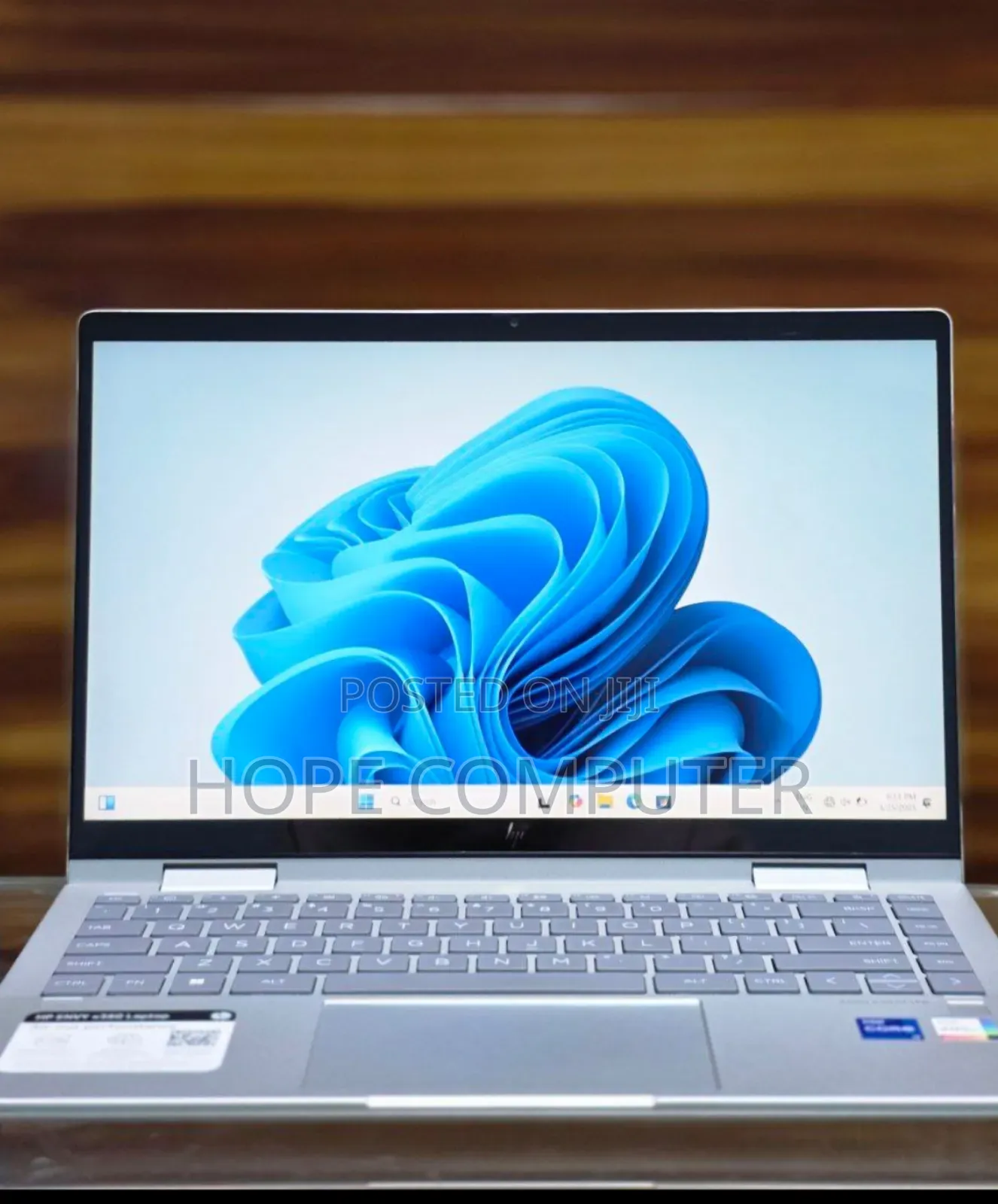 New Laptop HP Envy X360 16GB Intel Core I7 SSD 1T