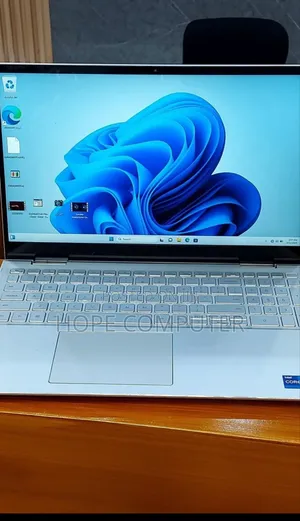 New Laptop Dell Inspiron 15 16GB Intel Core I7 SSD 512GB