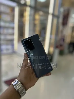 New Samsung Galaxy S20 Ultra 5G 128 GB Silver