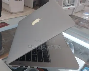 New Laptop Apple MacBook Pro 2015 16GB Intel Core I5 SSD 512GB