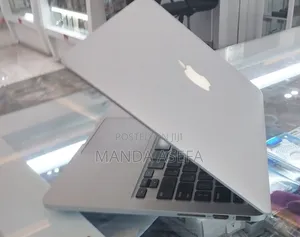 New Laptop Apple MacBook Pro 2015 16GB Intel Core I5 SSD 512GB