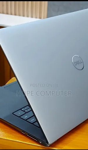 New Laptop Dell Precision 15 3551 32GB Intel Core I9 SSD 1T