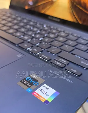 New Laptop Asus ZenBook Flip 14 UX461UN 16GB Intel Core I5 SSD 512GB