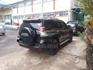 Toyota Land Cruiser Prado 2014 Matt Black