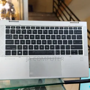 New Laptop HP EliteBook 830 G8 32GB Intel Core I7 SSD 512GB