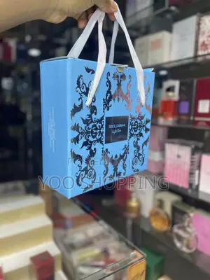 Photo - Dolce and Gabbana Light Blue Perfume Gift Box 300ml