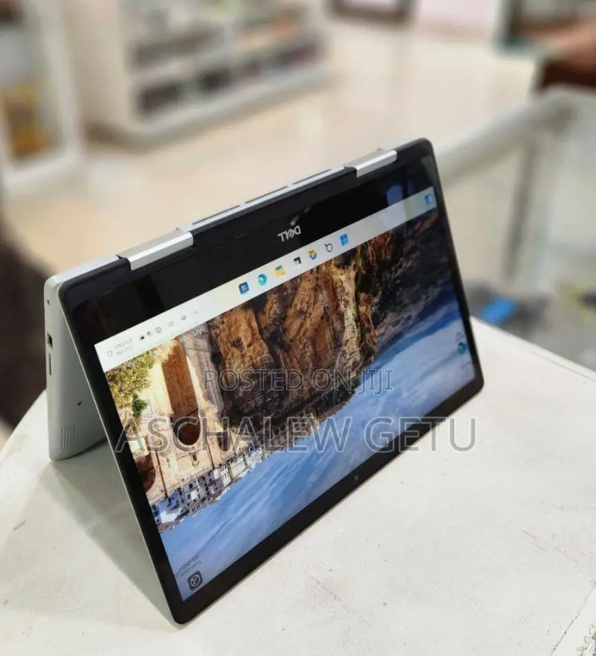 New Laptop Dell Inspiron 15 16GB Intel Core I7 SSD 512GB