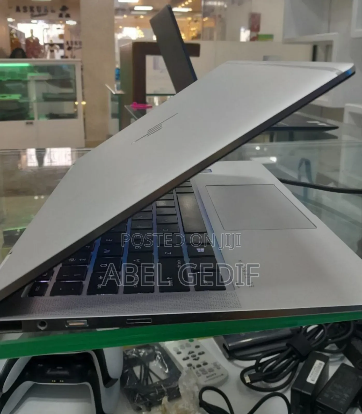 New Laptop HP EliteBook X360 1040 G5 16GB Intel Core I7 SSD 512GB