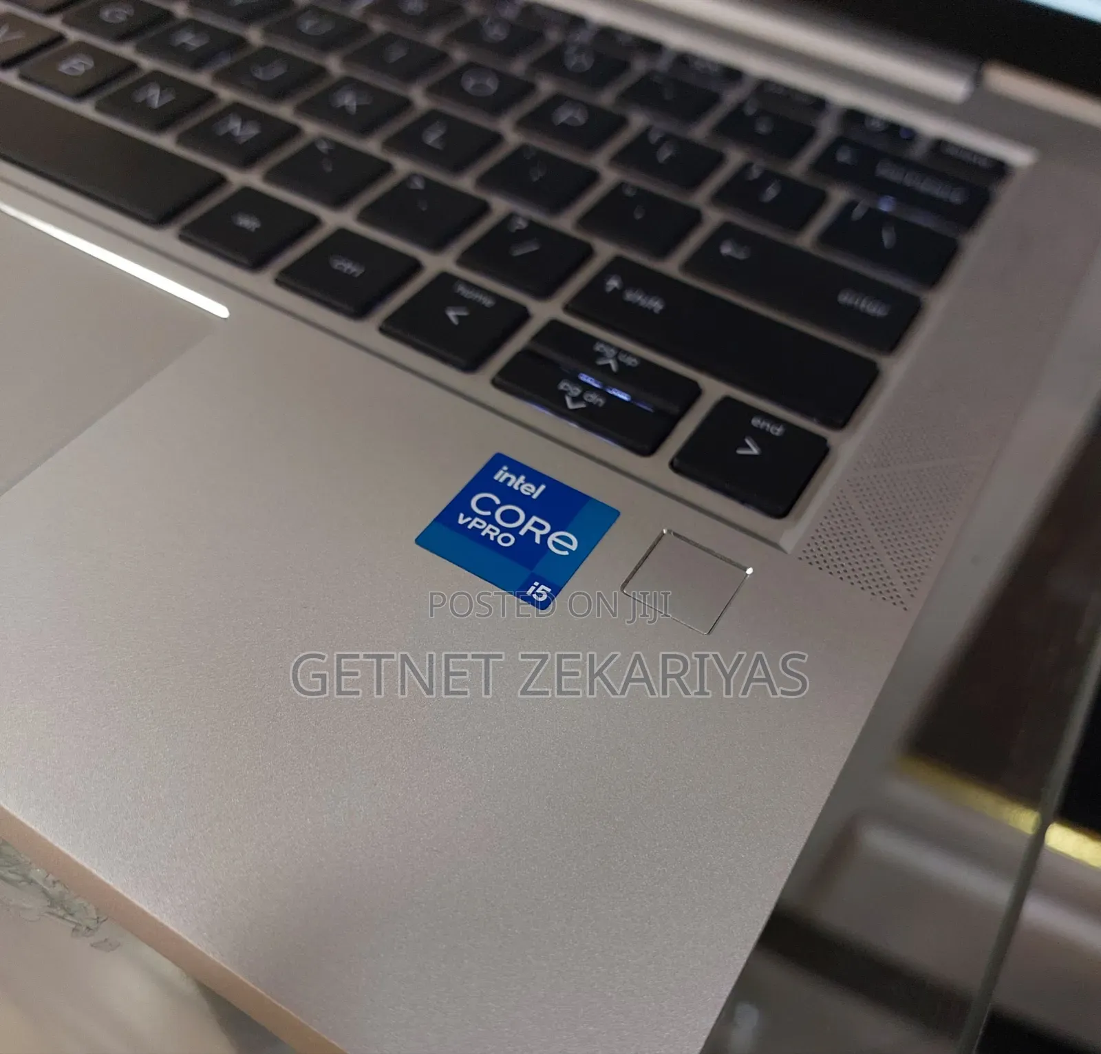 New Laptop HP EliteBook 830 G8 8GB Intel Core I5 SSD 512GB