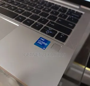 New Laptop HP EliteBook 830 G8 8GB Intel Core I5 SSD 512GB