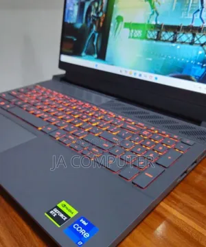 New Laptop Dell G15 5535 16GB Intel Core I7 SSD 1T