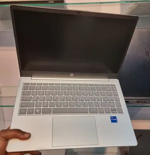 Photo - New Laptop HP EliteBook 840 10 16GB Intel Core I7 SSD 512GB
