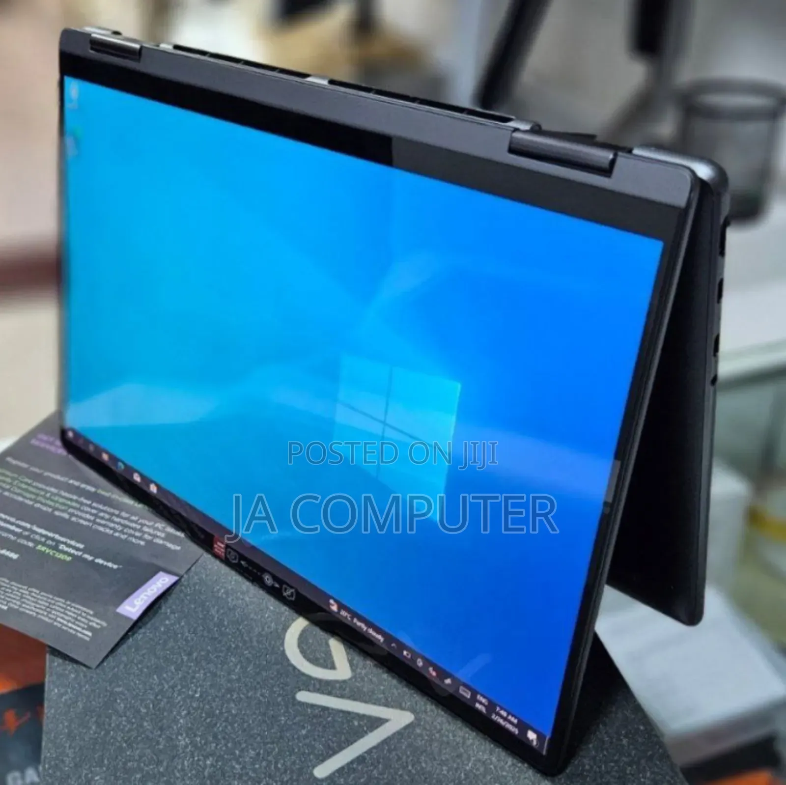 New Laptop Lenovo Yoga 7i 8GB Intel Core I5 SSD 512GB