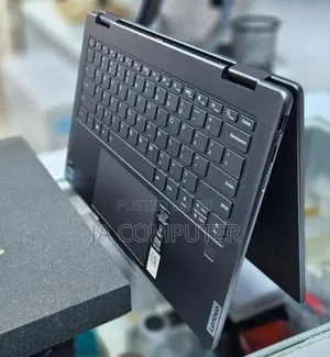 New Laptop Lenovo Yoga 7i 8GB Intel Core I5 SSD 512GB