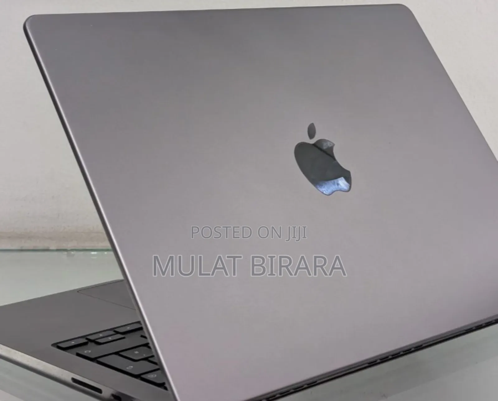 New Laptop Apple MacBook Pro M1 16GB Apple M1 Pro SSD 512GB