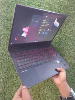 New Laptop HP Omen 15t 16GB Intel Core I7 SSD 512GB
