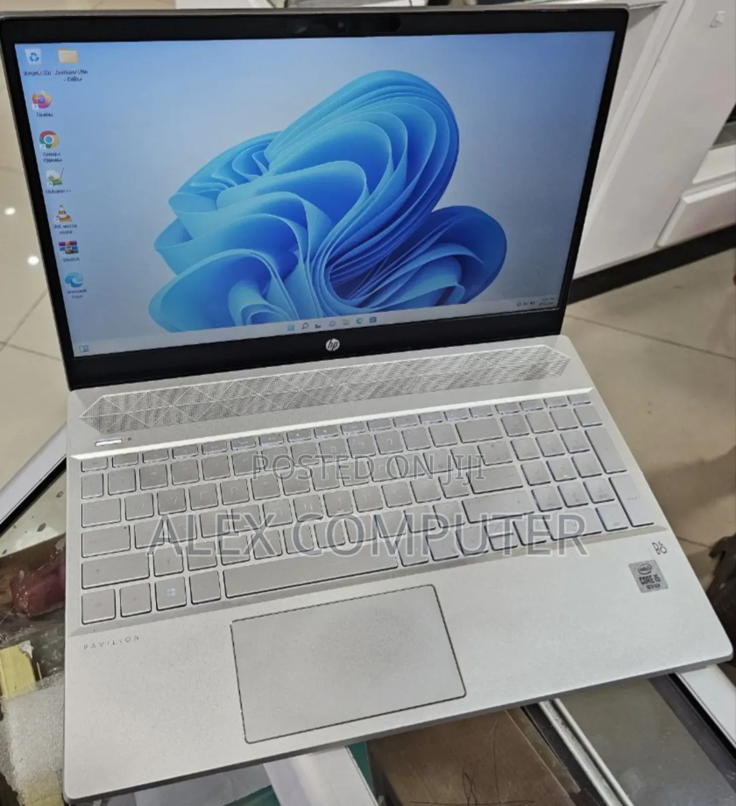 New Laptop HP Pavilion 15 16GB Intel Core I5 SSD 256GB