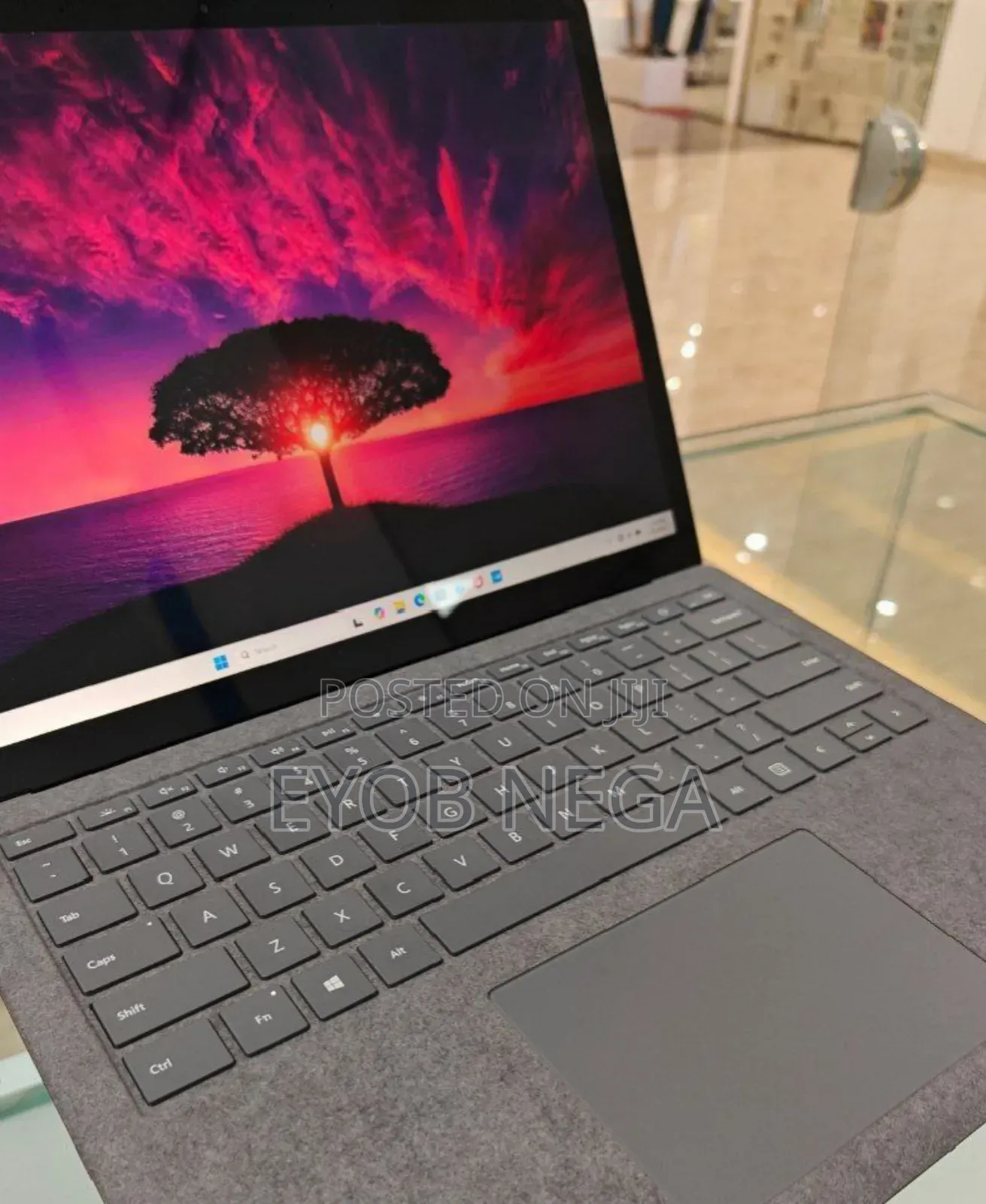 New Laptop Microsoft Surface Book 16GB Intel Core I7 SSD 512GB