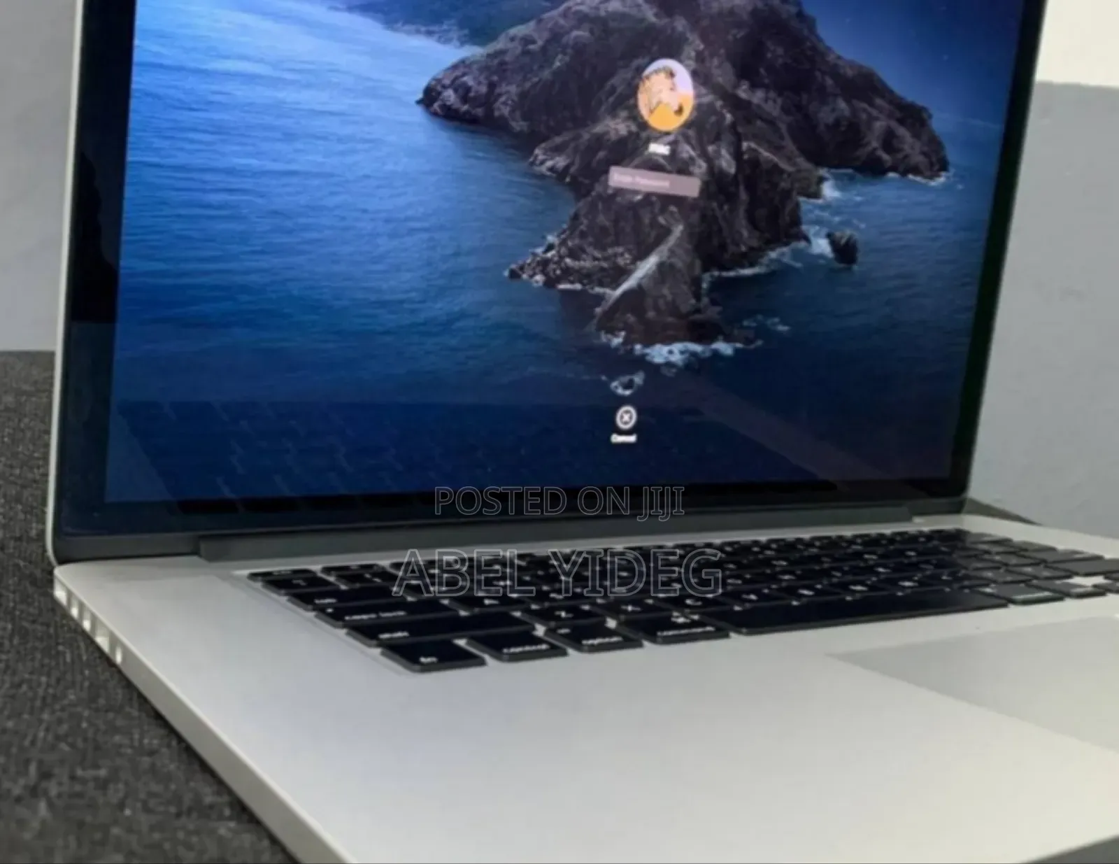 New Laptop Apple MacBook Pro 2013 8GB Intel Core I7 SSD 256GB