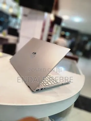 New Laptop HP Pavilion 15 8GB Intel Core I5 SSD 512GB