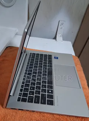 New Laptop HP EliteBook 840 16GB Intel Core I7 SSD 1T