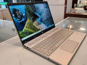 New Laptop HP Pavilion 15 8GB Intel Core I5 SSD 512GB