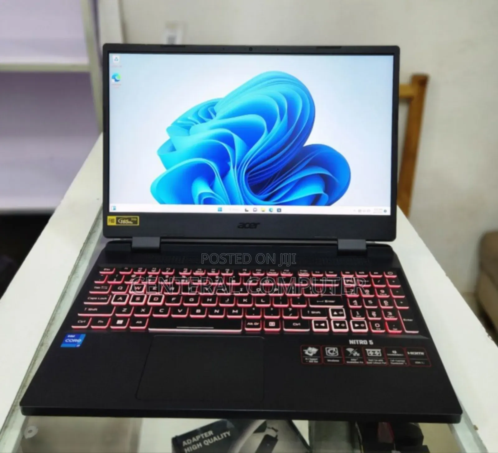 New Laptop Acer Nitro 17 16GB Intel Core I7 SSD 512GB