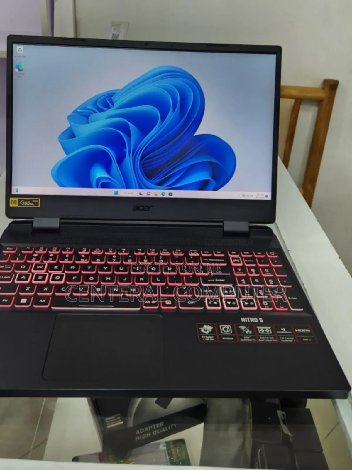 New Laptop Acer Nitro 17 16GB Intel Core I7 SSD 512GB