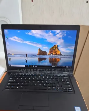 Photo - New Laptop Dell Latitude 5310 8GB Intel Core I7 SSD 256GB