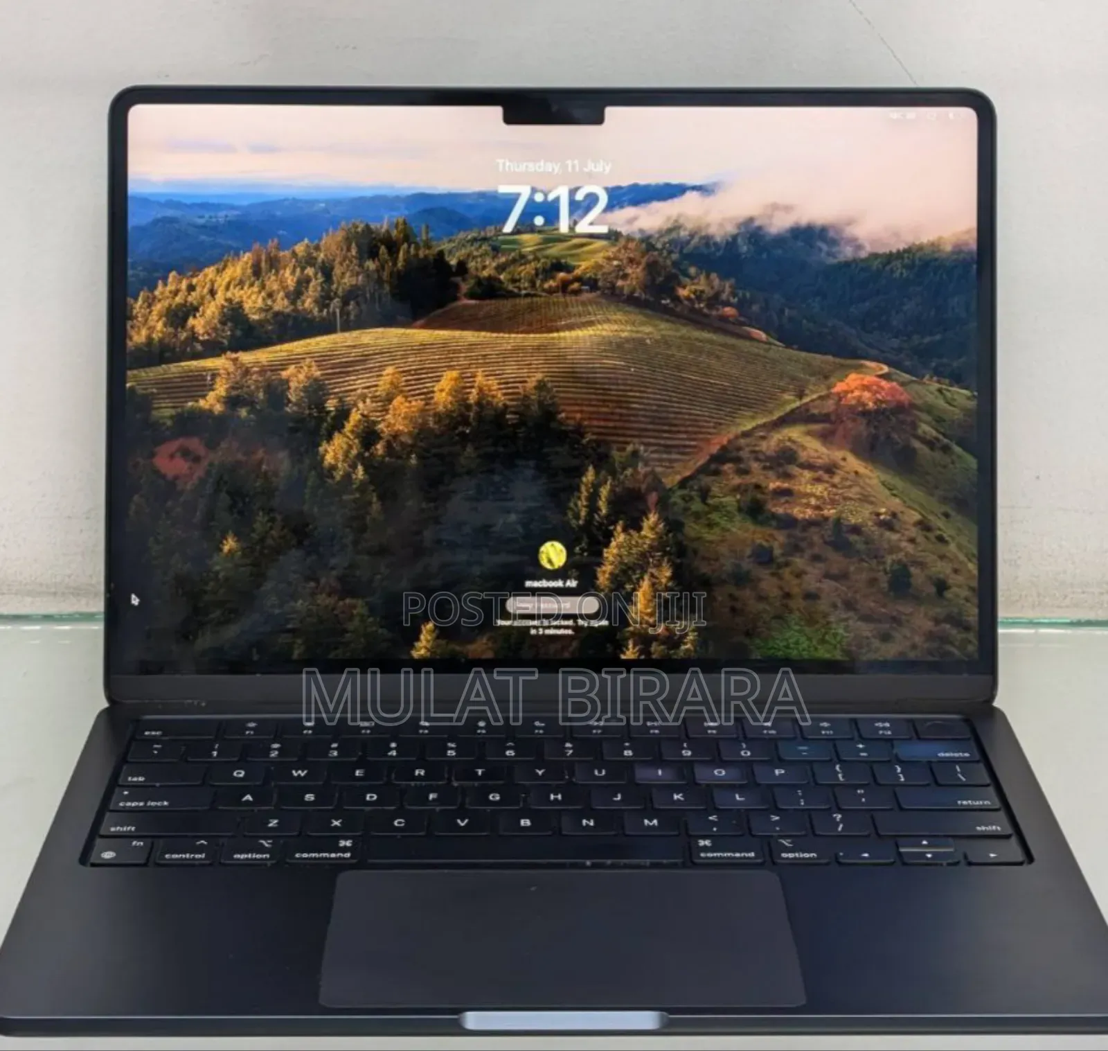 New Laptop Apple MacBook Air 2023 M2 8GB Apple M2 SSD 256GB