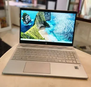 New Laptop HP Pavilion 15 8GB Intel Core I5 SSD 512GB