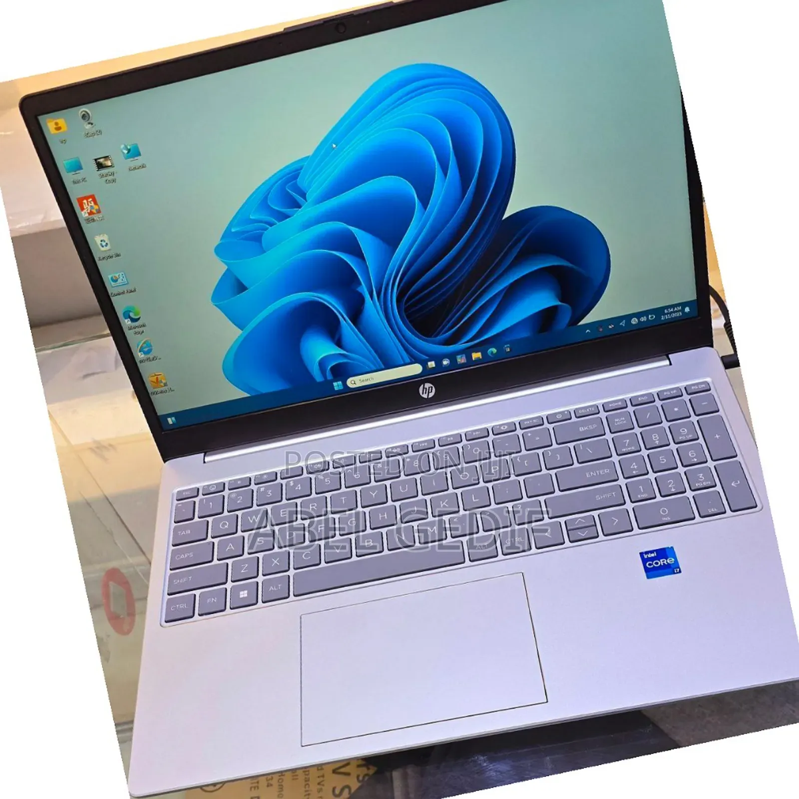 New Laptop HP Stream Notebook 16GB Intel Core I7 SSD 512GB