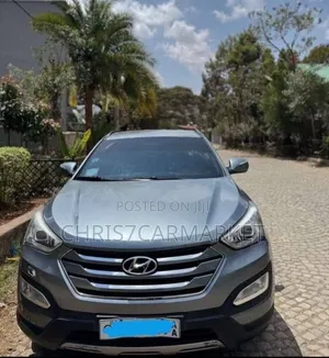 Hyundai Santa Fe 2014 Silver